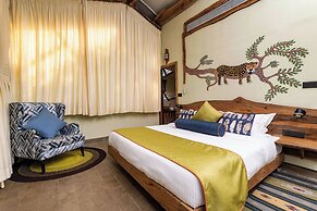 Kanha Jungle Camp