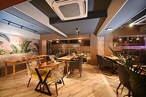 Daali Hotel & Apartment