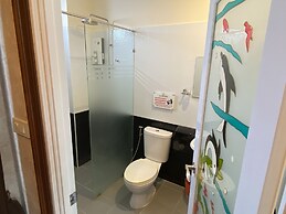 RoomQuest Chonburi Laem Chabang