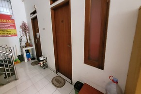 Hotel O Regol Srimahi Residence
