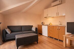 Elegance Suites