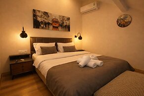 Elegance Suites