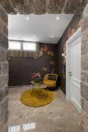 Sea Rocks Residence