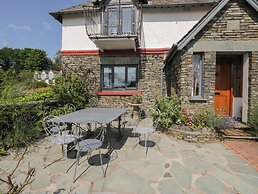 Storrs Lodge