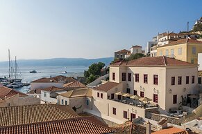 FOS Hydra residence