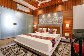 Fabhotel The Valentine