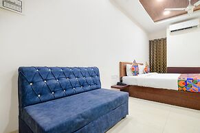 FabHotel Green Park I