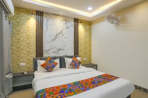 FabHotel Namaste Kashi
