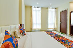 Fabhotel Diamond I
