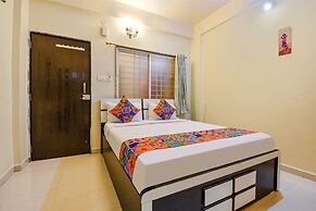 FabHotel 4 Star Executive