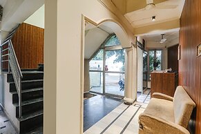 Fabhotel Bless Inn