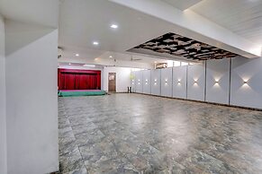 Fabhotel Heritage Palace