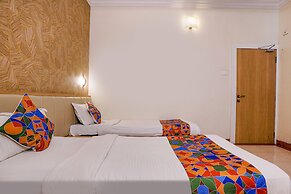 Fabhotel Heritage Palace