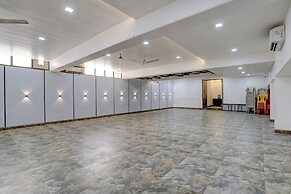 Fabhotel Heritage Palace