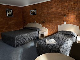 Yambil Inn Motel