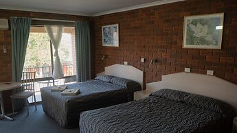 Yambil Inn Motel
