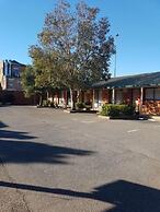 Yambil Inn Motel