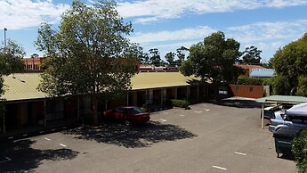 Yambil Inn Motel