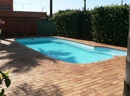 Yambil Inn Motel