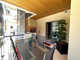 Ameijeira Lagos Apartment