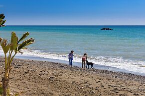 Seafront Calabeach