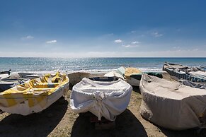 Seafront Calabeach