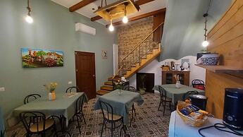 Cantunera Sicilian Room