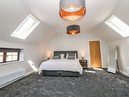 Langley Barn