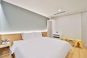 Gong Dam Stay Hotel