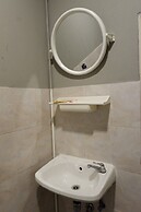 Leisure Hostel