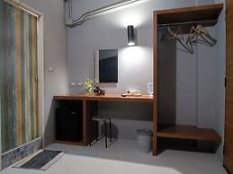 Leisure Hostel