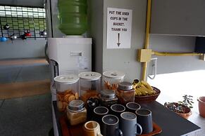 Leisure Hostel