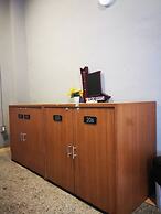 Leisure Hostel