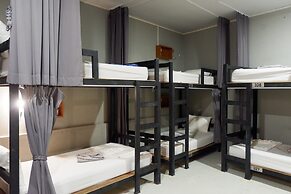 Leisure Hostel