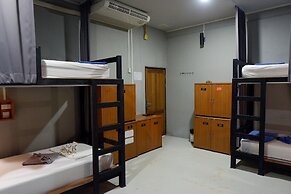 Leisure Hostel