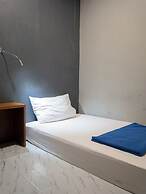 Leisure Hostel