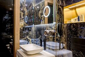 Vibre Hotel