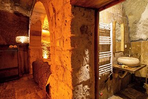 Snora Cave Hotel