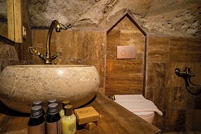 Snora Cave Hotel