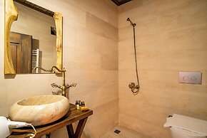 Snora Cave Hotel