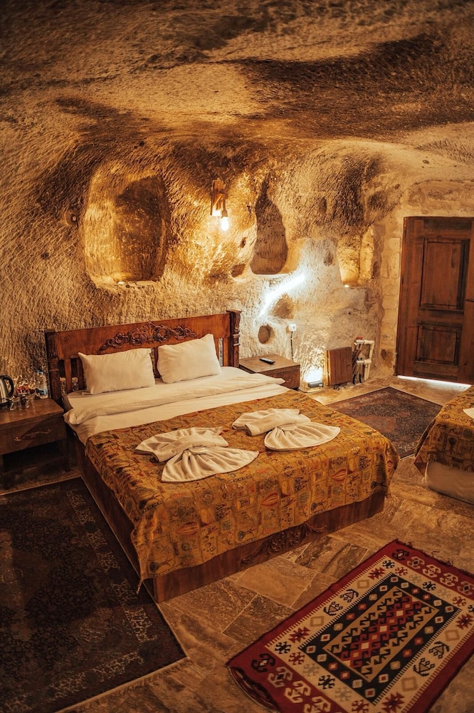Snora Cave Hotel