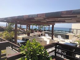 Aldea Thai penthouse 307 ocean view