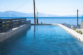 Theros Suites