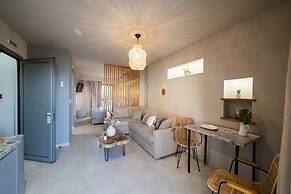 Theros Suites