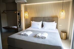 Theros Suites