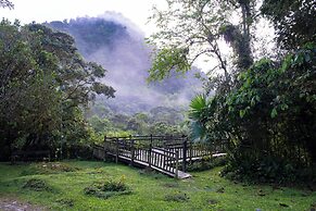 Sacha Urco Lodge -Private Cloud Forest Reserve in Mindo-4x4 Recommende