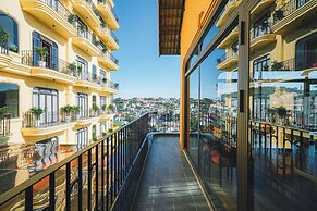 Goldient Boutique Hotel