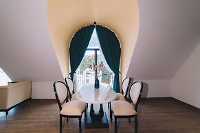 Goldient Boutique Hotel