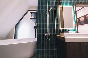 Goldient Boutique Hotel