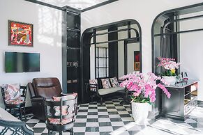 Goldient Boutique Hotel